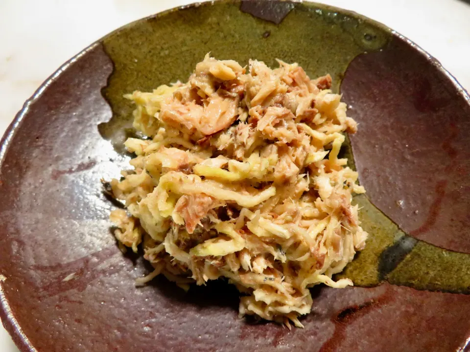 鯖の水煮缶と切り干し大根|Yasuo  Watanabeさん