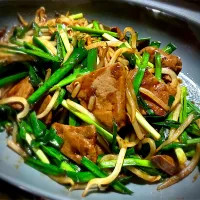 今夜は、シャキシャキニラレバ炒めを頂きました😋🎵🎉|ギムレットさん