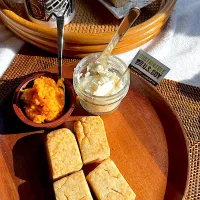 ヴィーガン発酵バター風とホエー米粉スコーン|kyon2さん