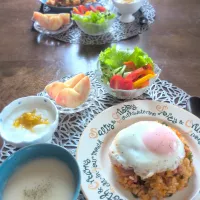 朝ごはん🌅！| まめころさん