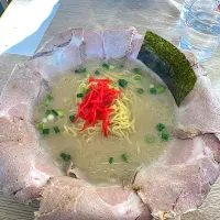 |ｖ（＾＿＾ｖ）♪さん