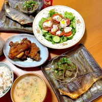 朔ちゃんとお揃いだった鶏手羽の黒酢煮😏de夜ご飯12/5|さくたえさん