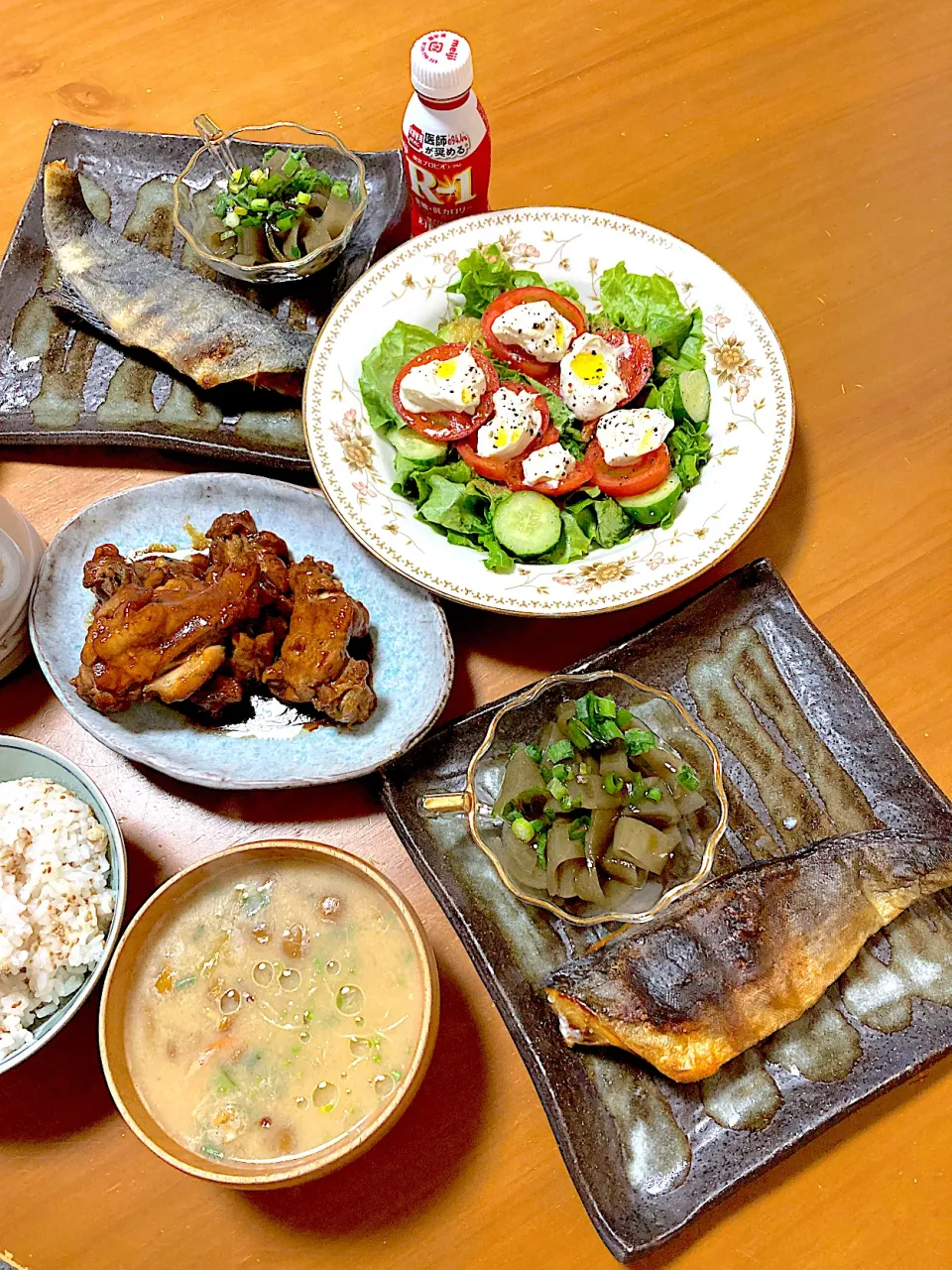 朔ちゃんとお揃いだった鶏手羽の黒酢煮😏de夜ご飯12/5|さくたえさん