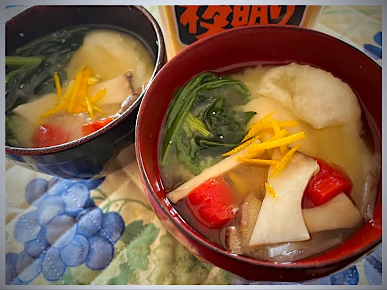 白味噌仕立て風お雑煮で新年も🪅こいこい🙋‍♀️午年🐴だけにうまくいくいく👀|ワイントンさん