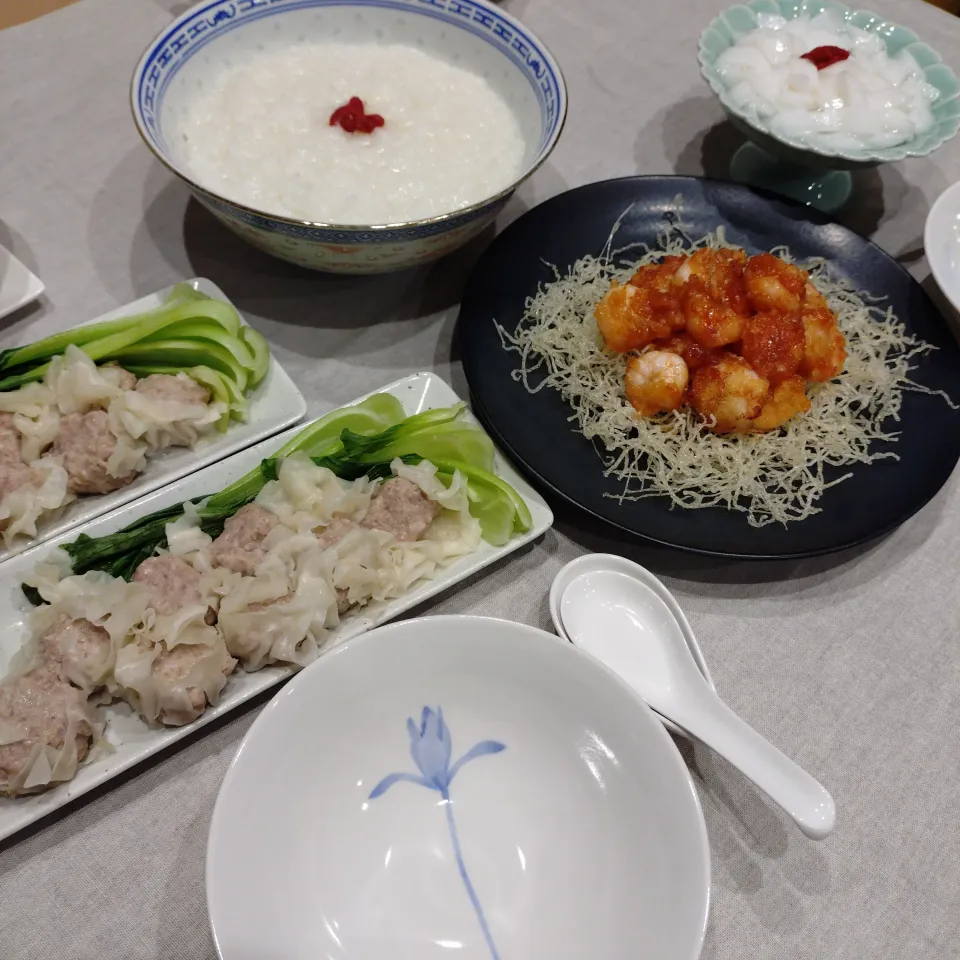 エビチリとシュウマイの中華晩ごはん|あゆみ│ハレシピさん