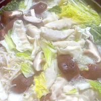 餃子🥟鍋|4jinoanataさん