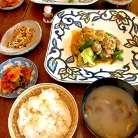 晩ごはん♯回鍋肉♯自家製キムチ| 小松菜さん