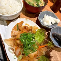 豚の生姜焼き定食|みゃ〜・はつさん