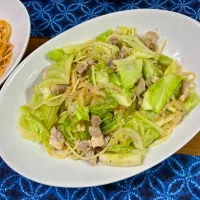 自家製パンチェッタとキャベツのガーリックうま塩味|おさむさん