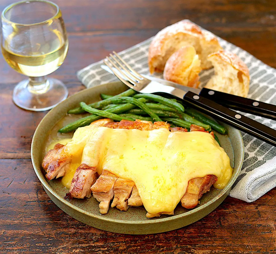 とろーりル・ルスティック ラクレットのチキンソテー|Le Rustique_Fromageさん