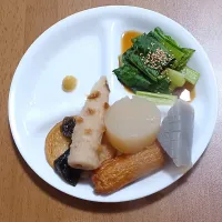 おでんと、小松菜のお浸し