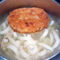 みぞれ仕立てのなめ茸と豚ひき肉入りとろみ付きコロッケうどん|darkbaronさん