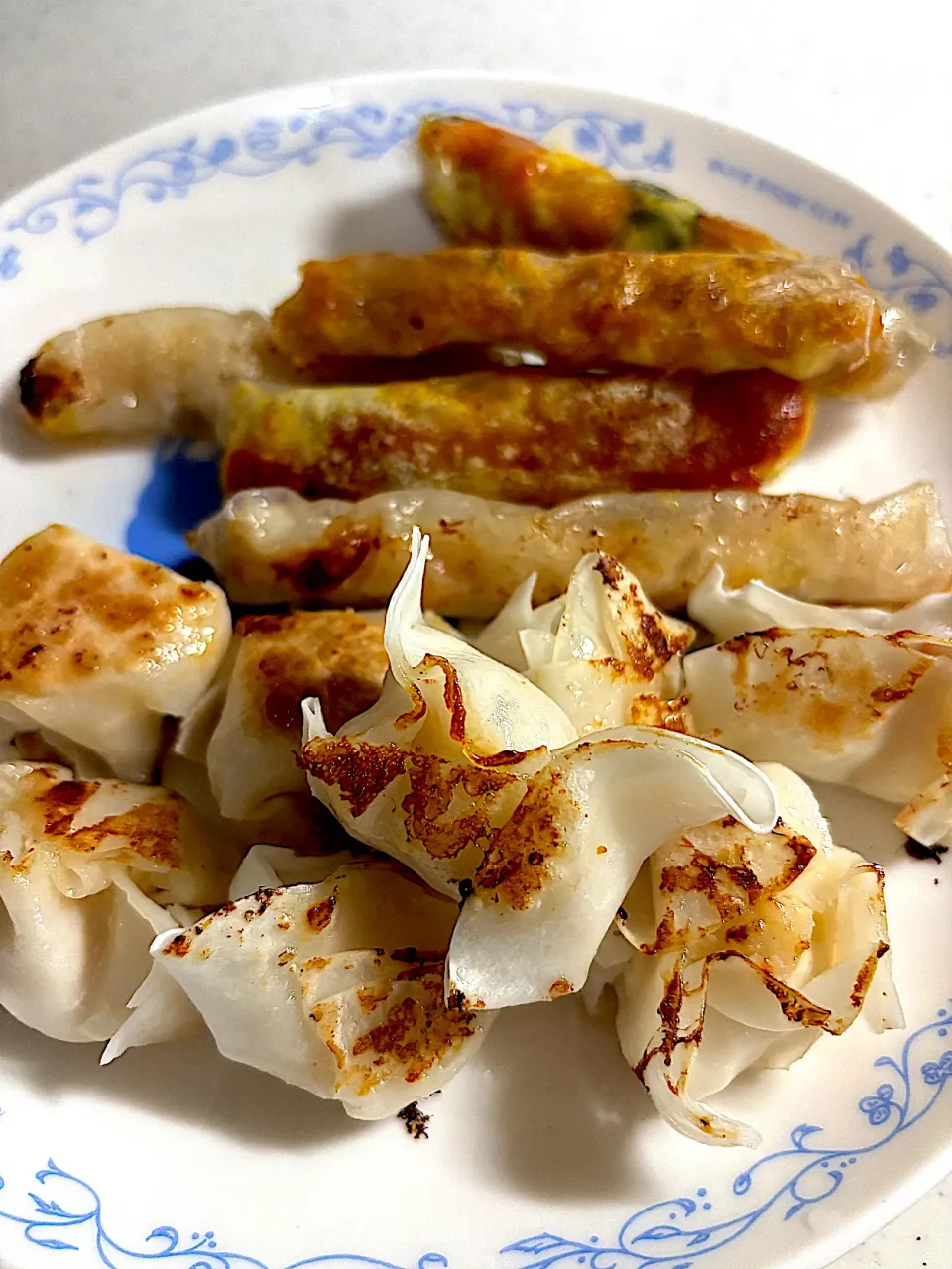 焼き小籠包とライスペーパーかぼちゃチーズ巻き|たまちゃんさん