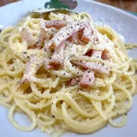 ベーコンと白ワインのパスタ🥓🍝|buhizouさん