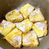 フレンチトースト|ガリ子ちゃん⸜( •⌄• )⸝さん