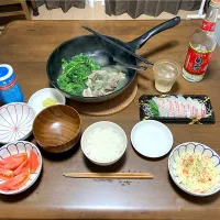 今日の晩ご飯⑥  沖縄パーティー　いただきまーす😋＆かんぱーい🫗|なびさん