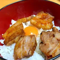 自家製チャーシュー丼|しののののののさん
