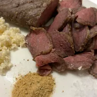 初めてつくったローストビーフ|お家でbar!さん