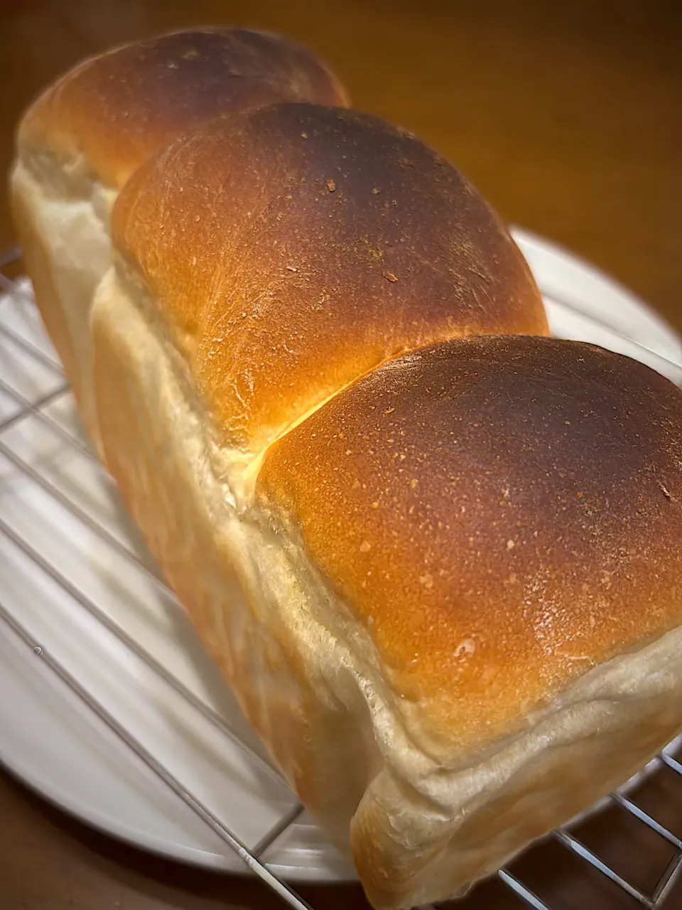 山型パン焼き上がり〜🍞|masaさん