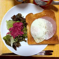 目玉焼きトースト|akkoさん