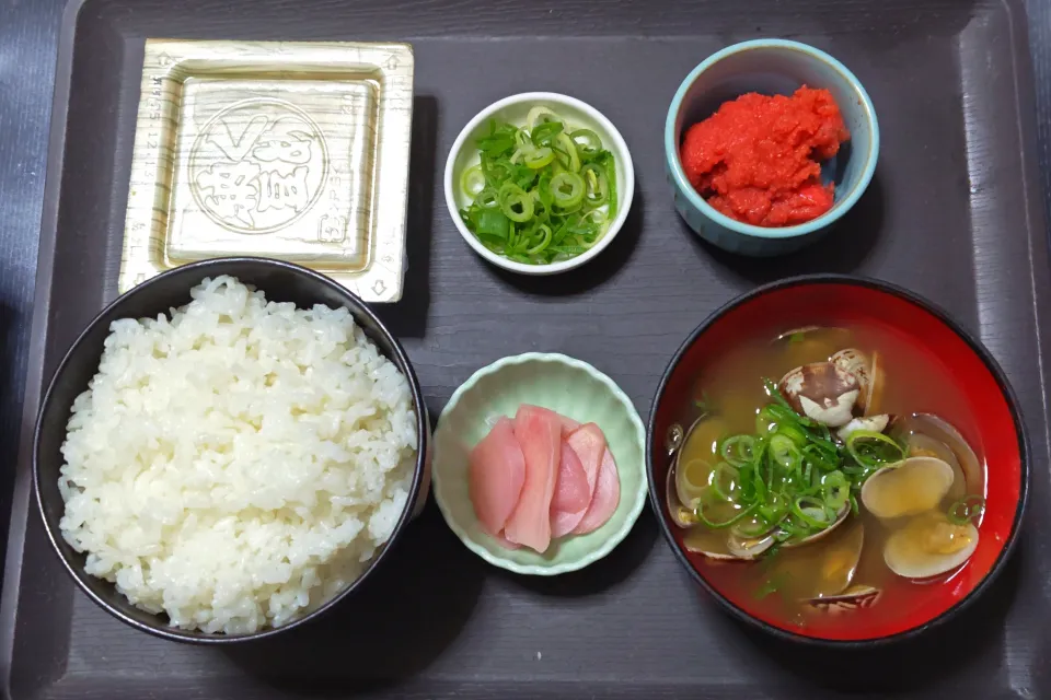 今日の朝ごはん（ごはんは千葉県産コシヒカリ、辛子明太子、納豆、あさりのみそ汁、岩下の新生姜）|Mars＠釜飯作り研究中さん