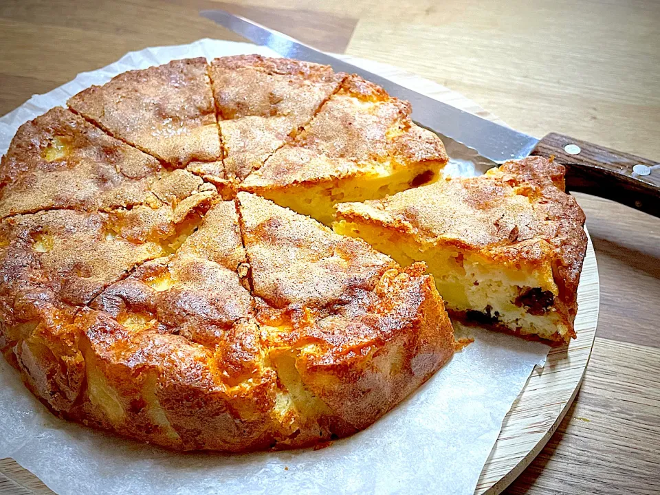 りんごを美味しく活用しようと「ドーセットアップルケーキ🍎」を焼きました♪|maSami＊さん