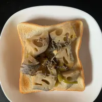 れんこんおでんトースト|そらまめさん