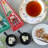 ゴルゴンゾーラ(ピカンテ／ドルチェ)の食べ比べ|紅茶とお菓子と時々ごはんさん