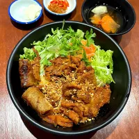 ベトナムの焼き豚肉つけ麺|270w178bさん