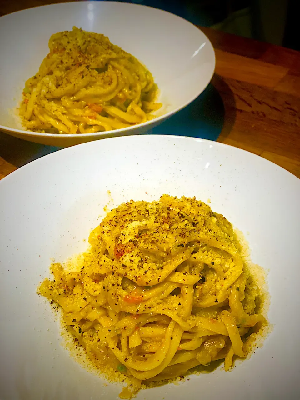 Dinner ! Dinner ! 
Creamy Avocado & Tomato Mozzarella Cheese sauce Pasta with Cracked Black Pepper and  Parmesan 
#pasta #homemade
#homecooking
#ilovecooking
#a|Emanuel Hayashiさん