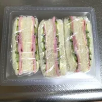 ハムサンドを作りました😄朝用に|miimiさん
