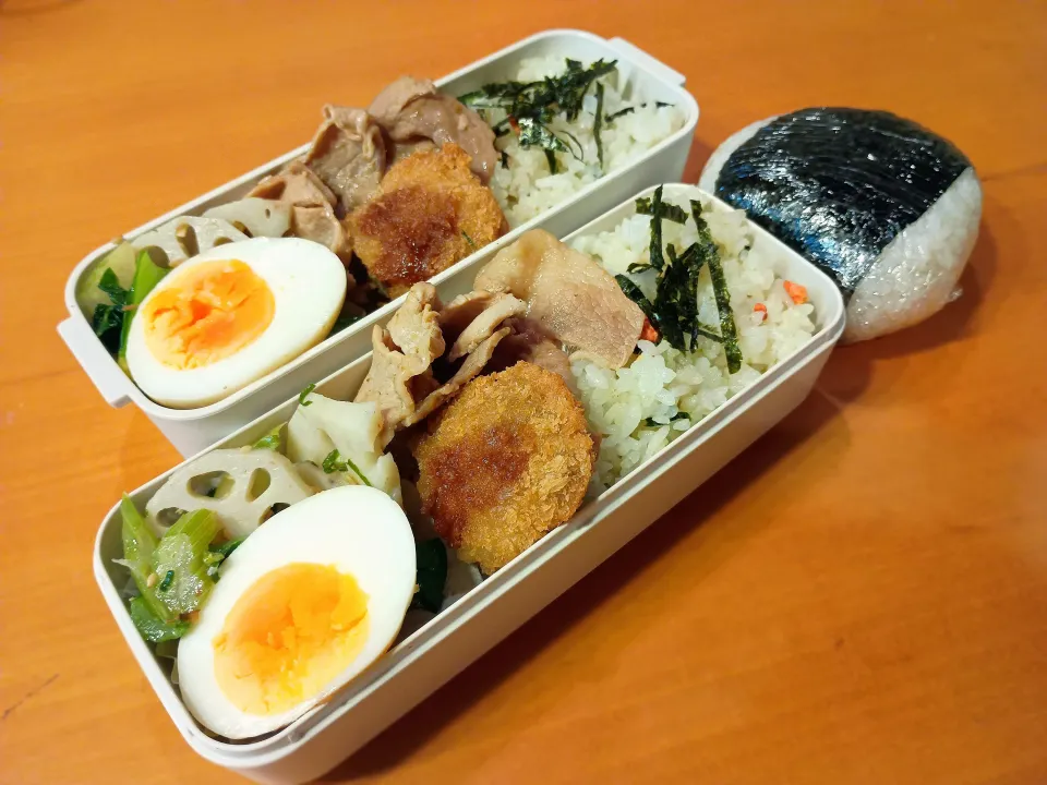 次男弁当&おにぎり|tamagomagomagoさん