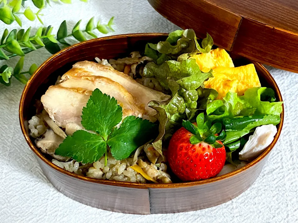 ＊0130. 鶏五目飯＆いちご🍓娘ちゃんの高校生弁当🍱＊|＊抹茶＊さん