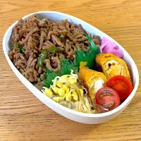 ピーマンひき肉炒めのっけ弁当| たまさん