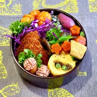 アジ大葉入りフライ、鯖のおぼろ入り出し巻き卵|めみさん