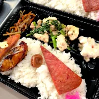 チキナーチャンプルー弁当|景子さん