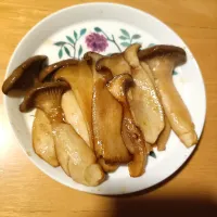 エリンギバターステーキ|自炊記録さん