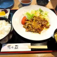 日替り定食（豚肉のソテー） ¥800|Blue Moon Caféさん