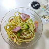 ウインナーのおつまみペペロンチーノ|yuiさん