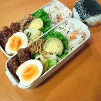 次男弁当&おにぎり|tamagomagomagoさん