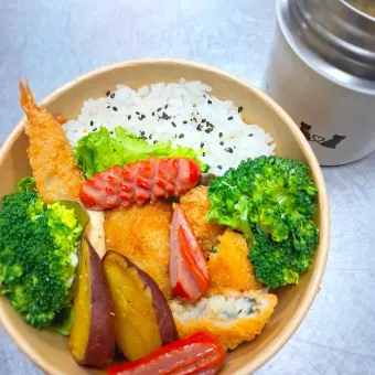 Snapdishの人気料理写真:🍤ミックスフライ弁当🍤