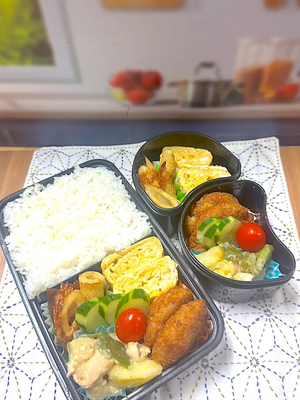 鶏胸肉じゃかいもニンニク炒め弁当|アッキーさん