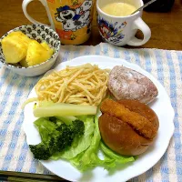 コロッケパン| みんみんさん