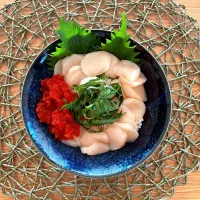 ホタテの貝柱丼😋|kaokaoさん