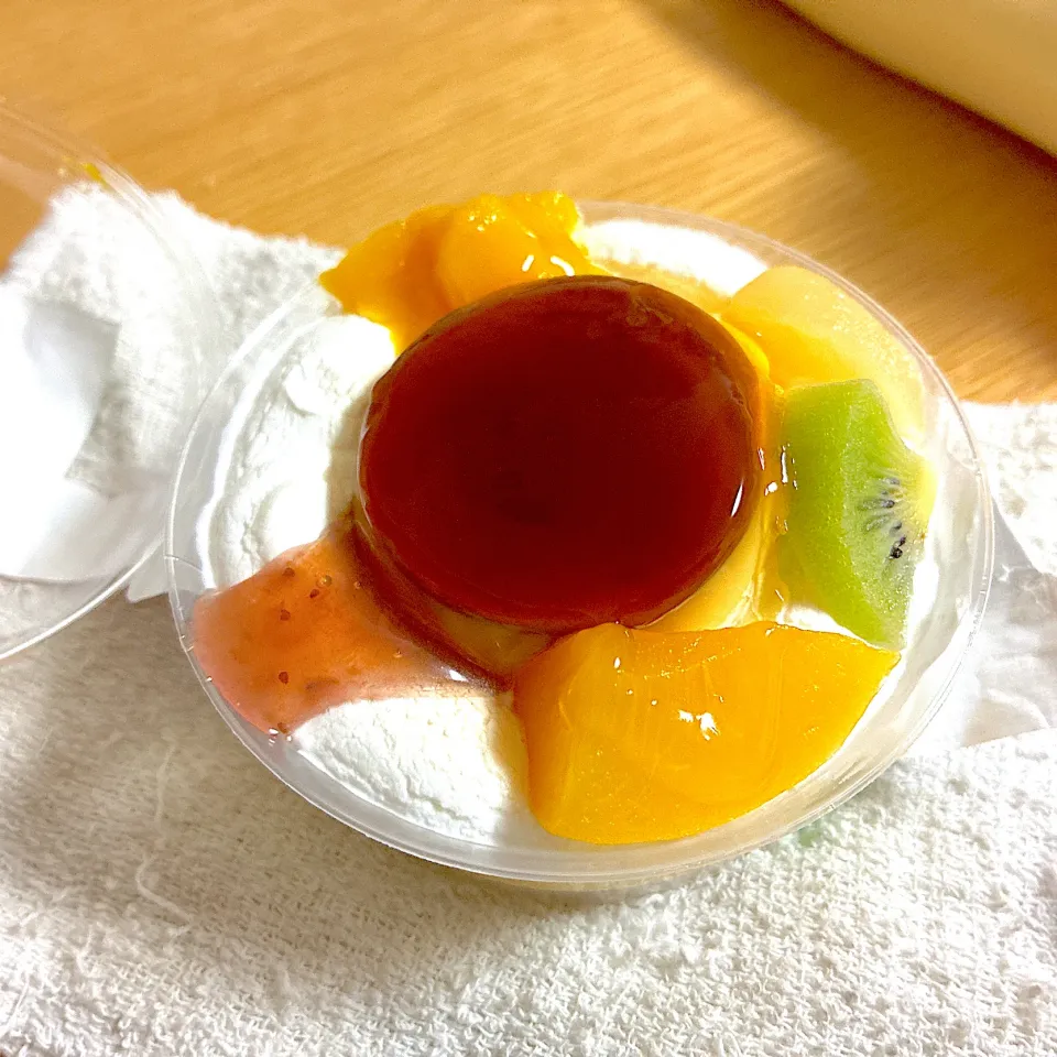 プリンアラモード。|くろーぶやんさん