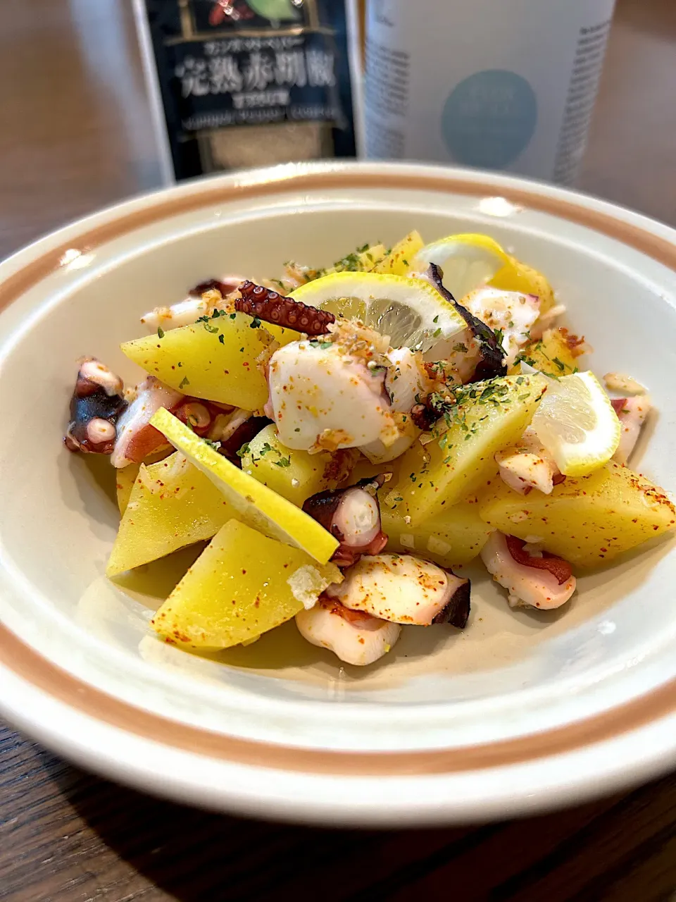 タコのガリシア風　ポルボ・ア・フェイラ (Pulpo a la Gallega)|むぎこさん