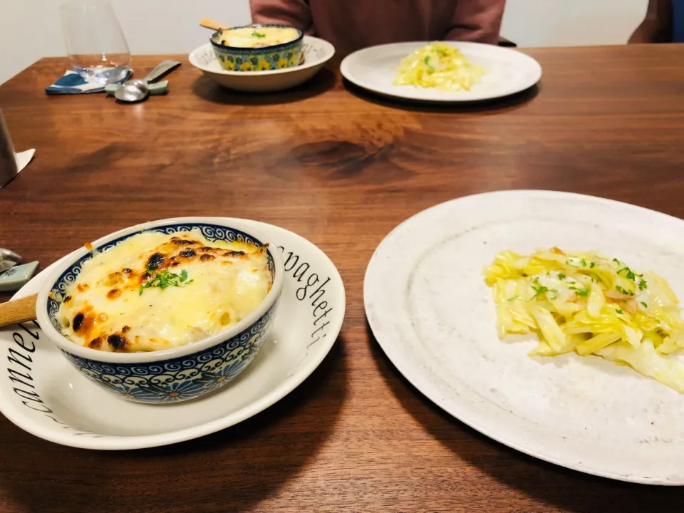 マカロニグラタン（クリームシチューのリメイク）、キャベツのアンチョビソテー|タロッカ主夫見習いさん