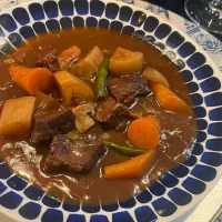 赤ワインとトマト缶で【ビーフシチュー】|adriablueさん