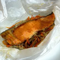 鮭　包み焼き|ハルカさん