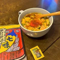 お味噌汁に七味唐辛子|かっちゃん杉さん